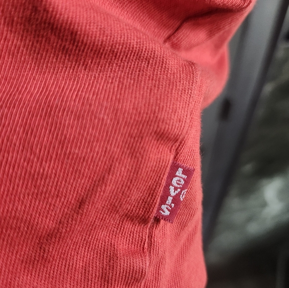 Levi's large cotton t-shirt red large - Picture 5 of 6